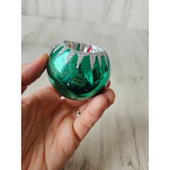 Vintage indent green silver glitter ball ornament reflector Xmas tree - Picture 9 of 9